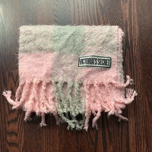 Victoria secret wool scarf